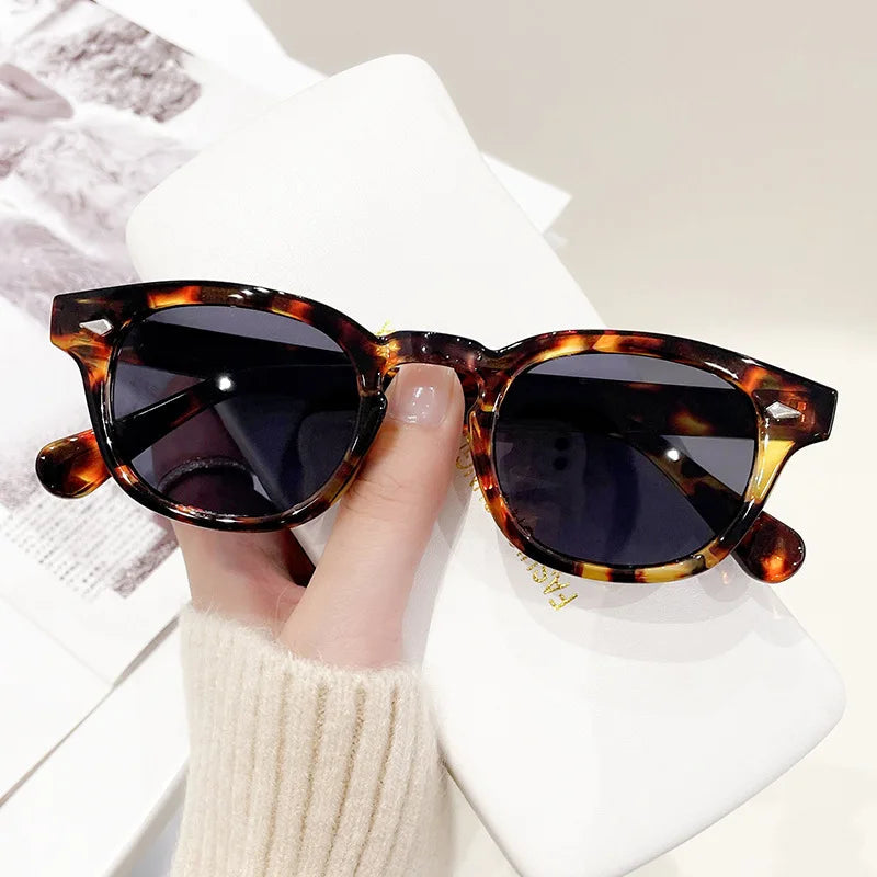 Vintage Fashion Shell Round Sunglasses Women Men 2024 Brand Design Retro Rivet Yellow Blue Lens Square Sun Glasses Female UV400 fabbinventora.com